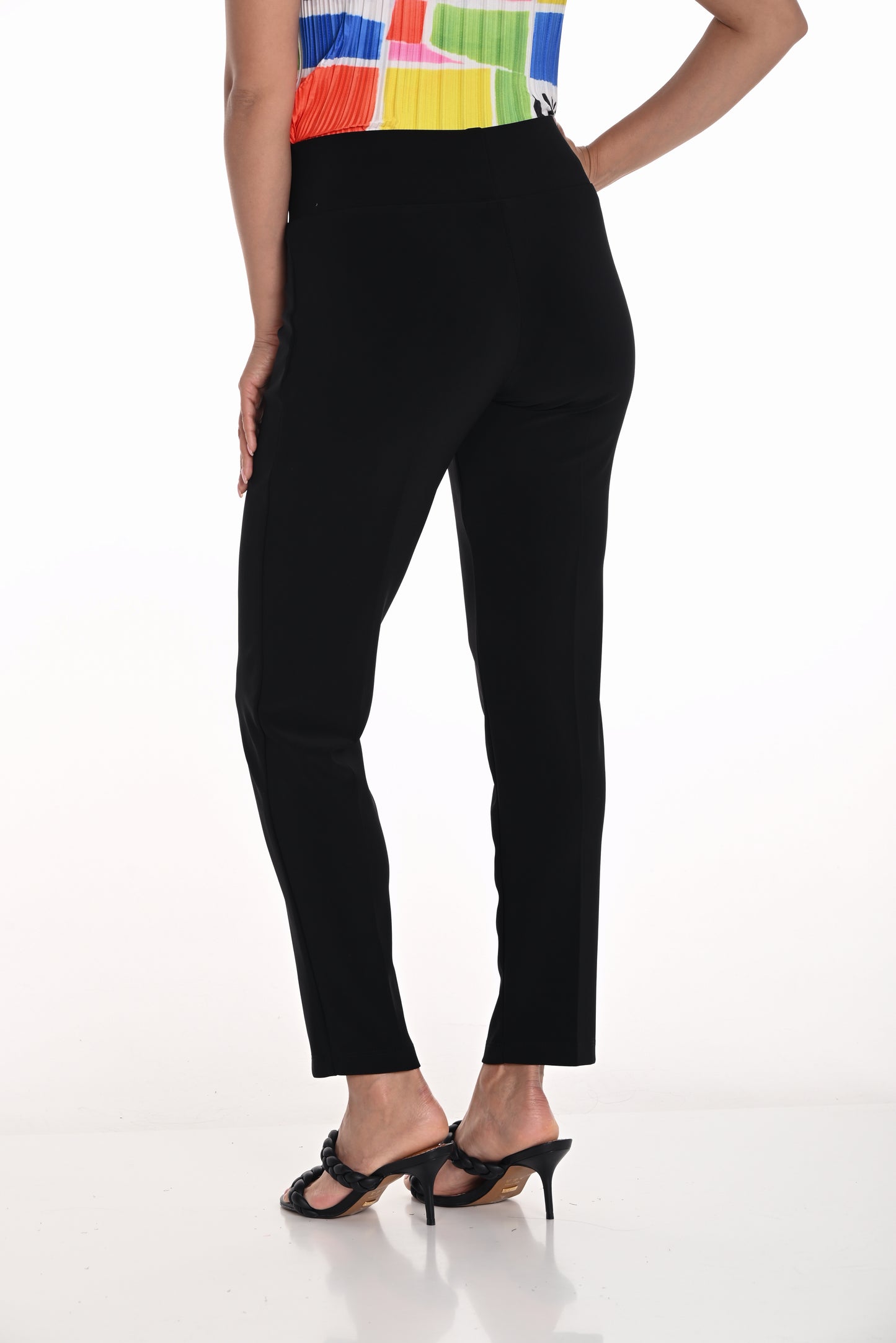 Slim Leg Pull-On Pant – Black | Style 082 - Frank Lyman