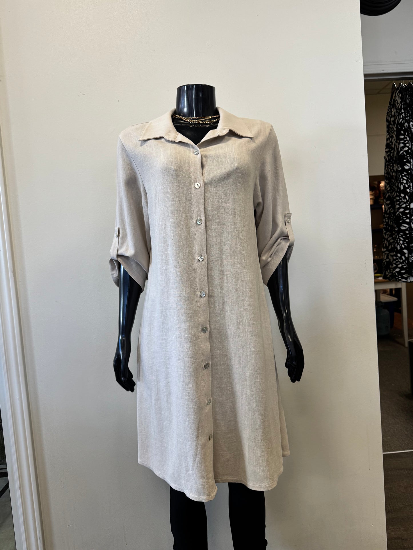 Dress 8652 - Bali Corp.