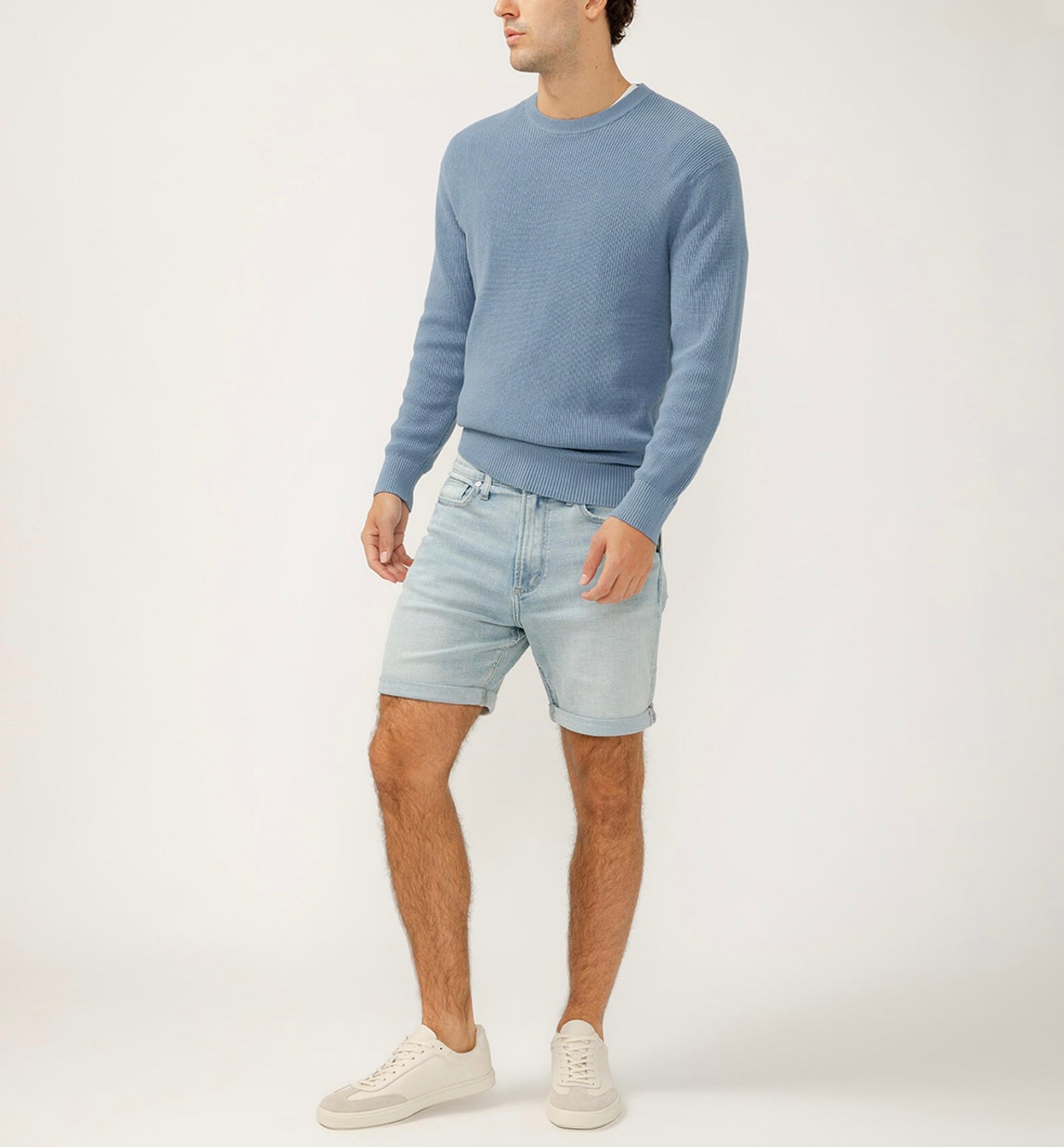 Classic Fit Luxe Heritage Everyday Short M53150EFS184 - Silver Jeans Co.