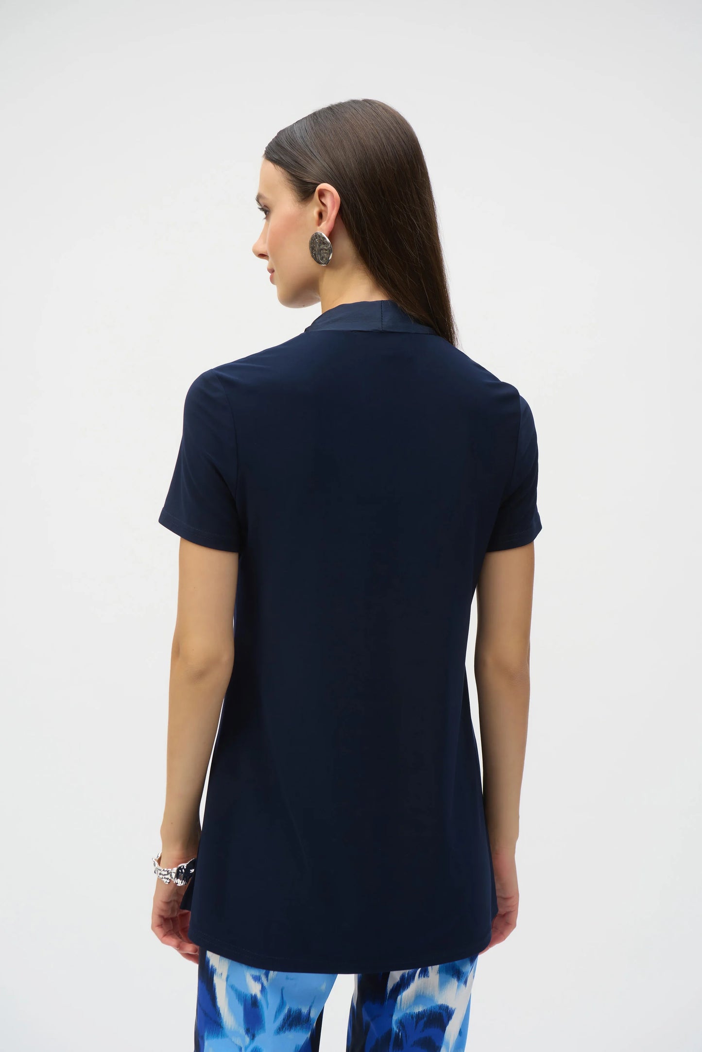 Silky Knit Straight Top With Satin Scarf 252100 - Joseph Ribkoff