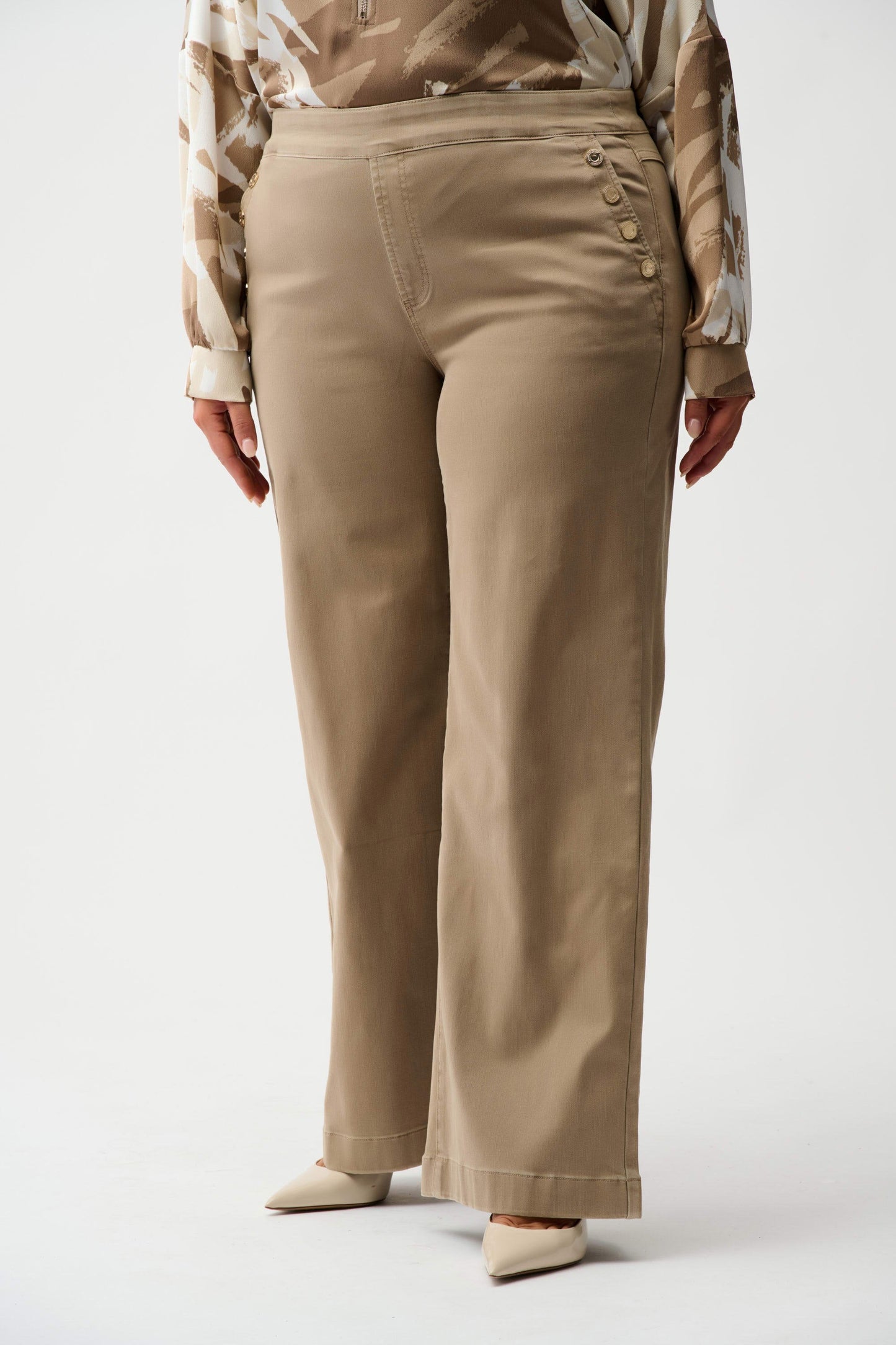 Classic Wide Leg Pull-On Jeans 254919