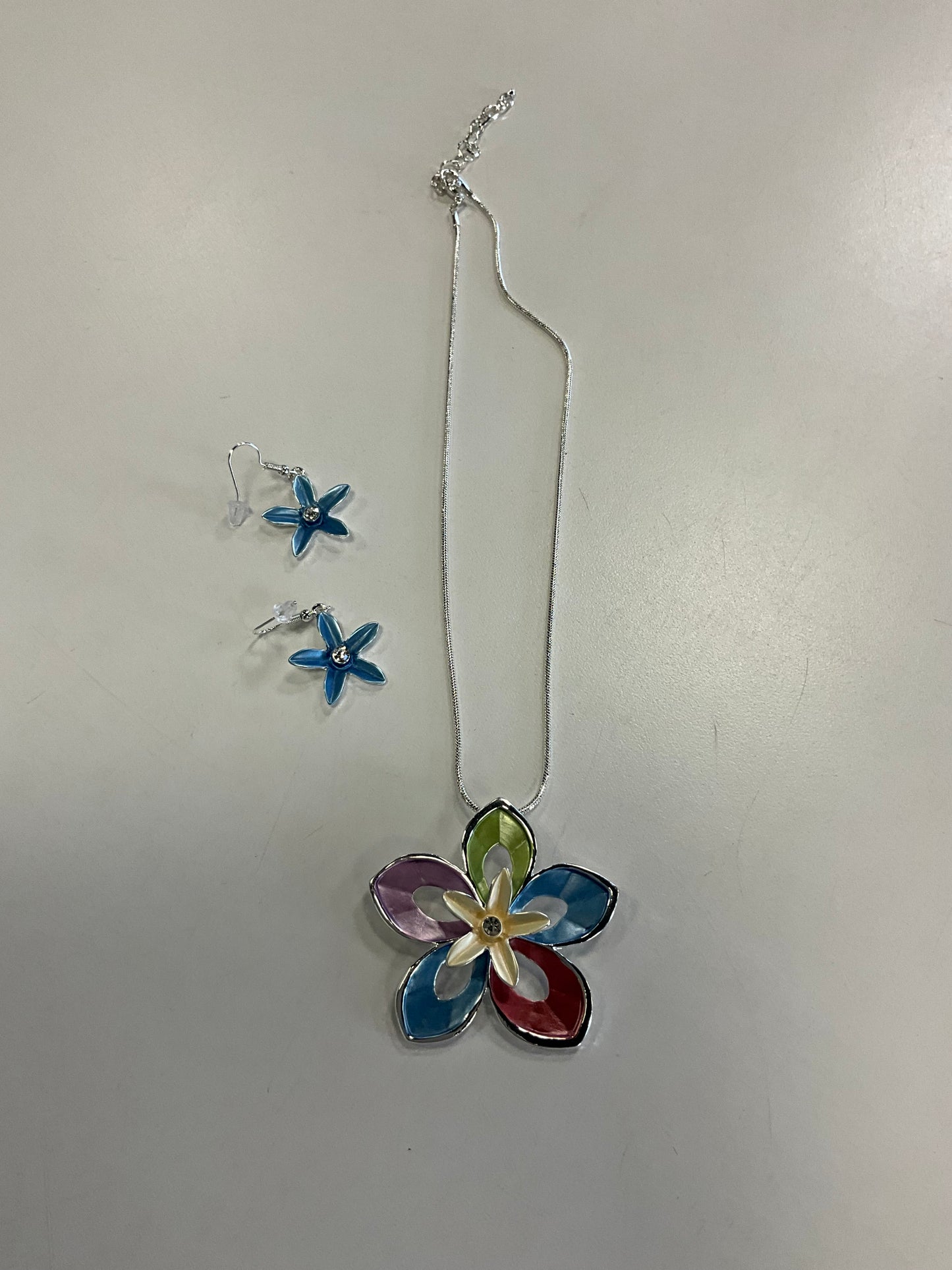 Nicole 42 MUL Necklace & Earring Set - Elise Accessories