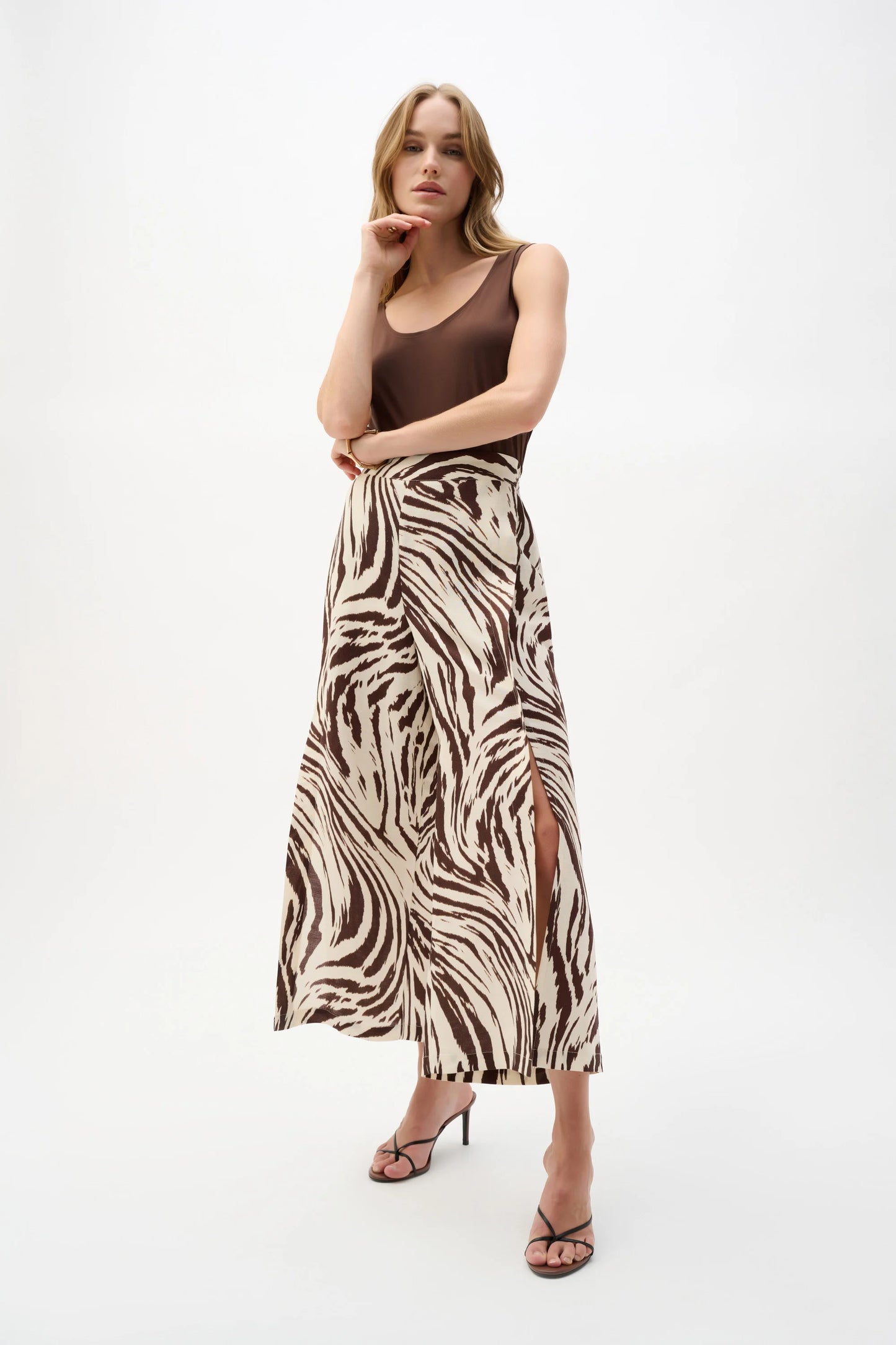 Linen Blend Animal Print Culotte Pants With Pleats 262946 - Joseph Ribkoff