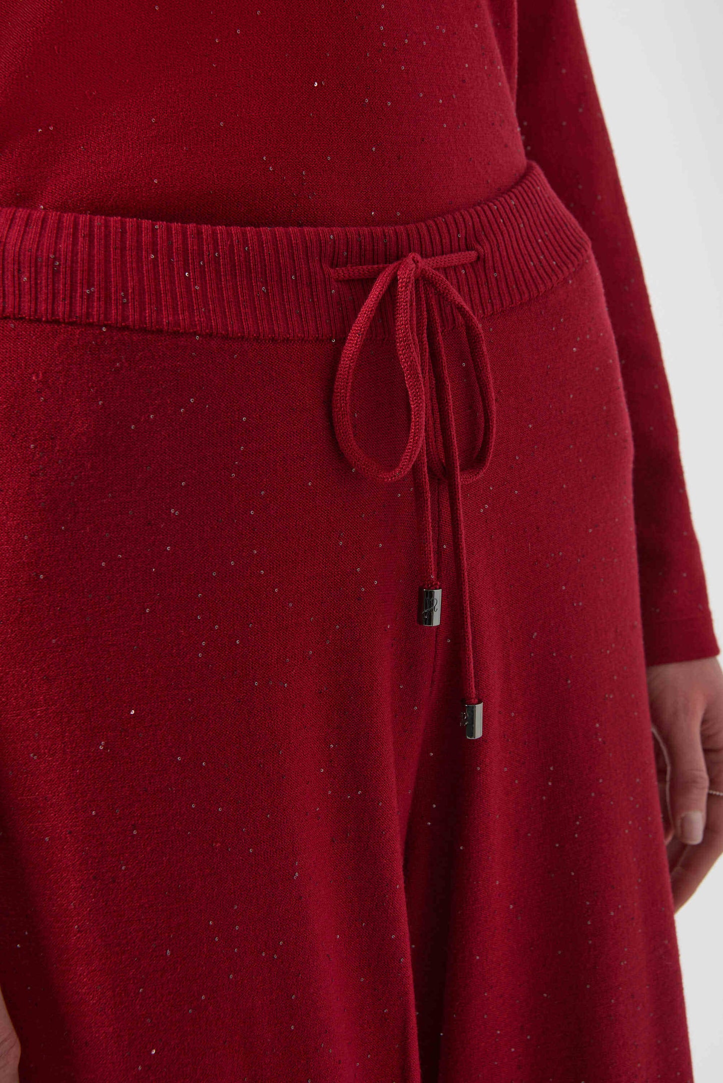 Sequined Sweater Knit Culotte Pants 244922F25