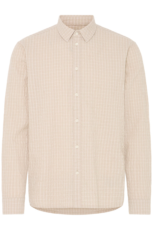 The BLEND BARNY SHIRTS 20720753-161104 is a men’s long sleeve cotton shirt in light beige with a subtle checkered texture and classic collar, shown on a plain white background.