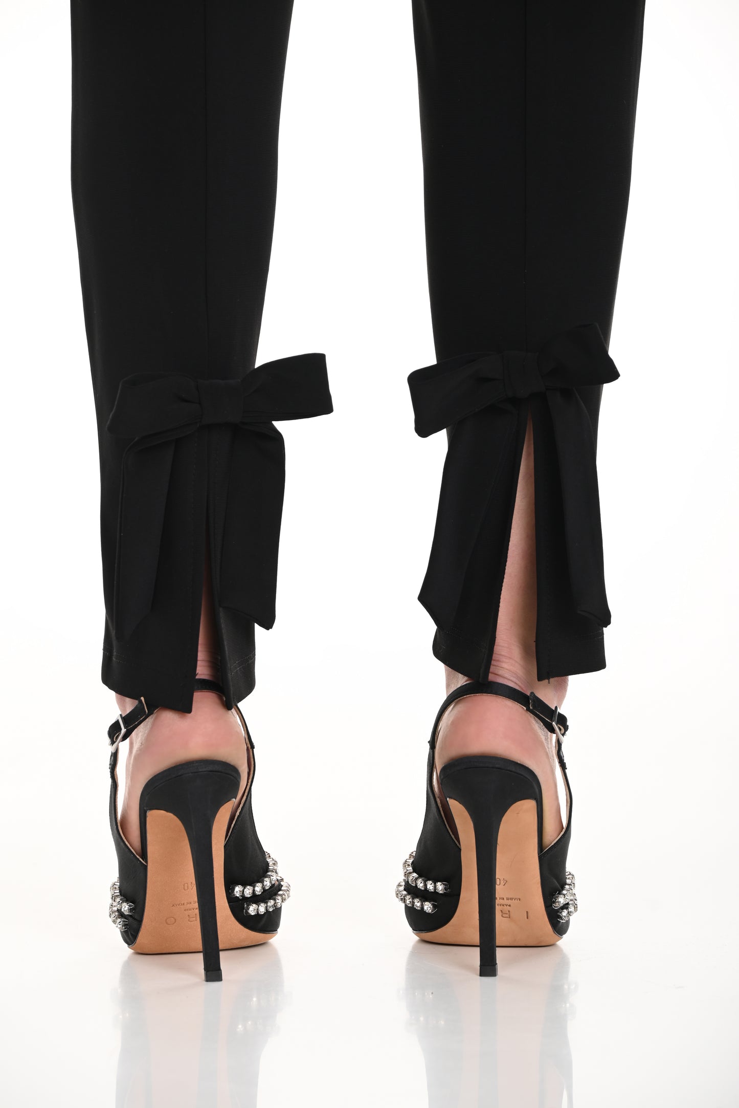Bow Detail Knit Pant – Black | Style 244019 - Frank Lyman
