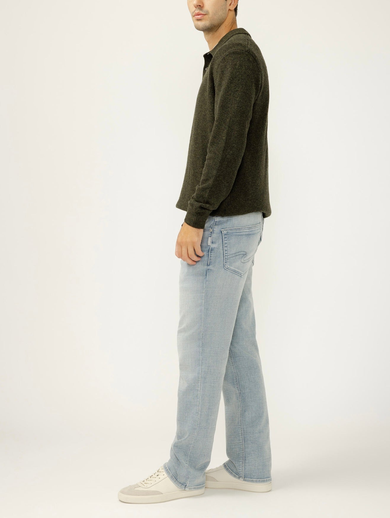 Grayson Classic Fit Straight Leg Jeans M23425EWK112 - Silver Jeans Co.