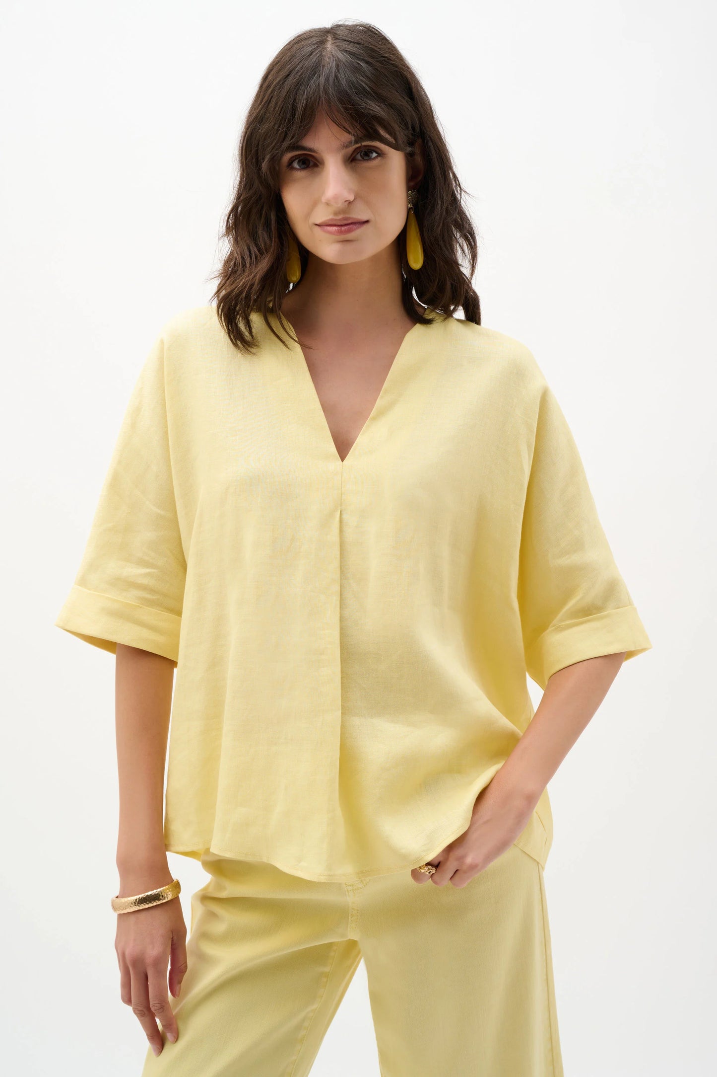Linen Straight Top With V-notch neckline Mellow Yellow 262939 - Joseph Ribkoff